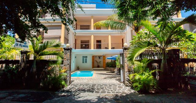 Le-Palmiste-Resort-Spa-ENTRANCE