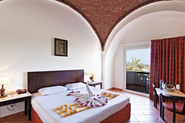 Three-Corners-Sea-Beach-Resort-ROOM