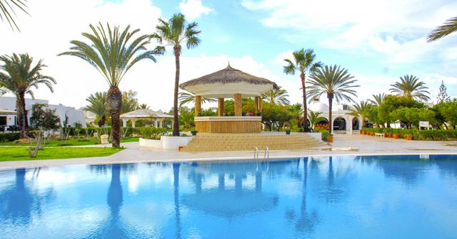 LTI-Djerba-Plaza-Thalasso-and-Spa-POOL-VIEW