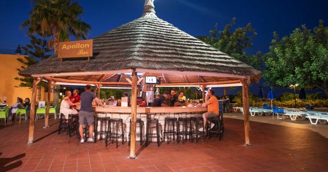 Imperial-Belvedere-POOL-BAR-2021