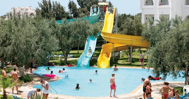 Hammamet-Garden-Resort-and-Spa-WATERSLIDES