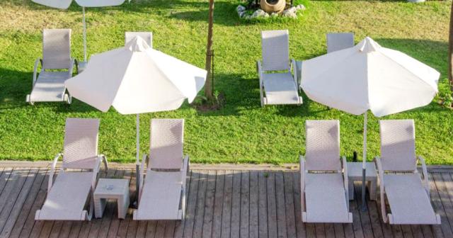 Palmyra-SUN-BEDS