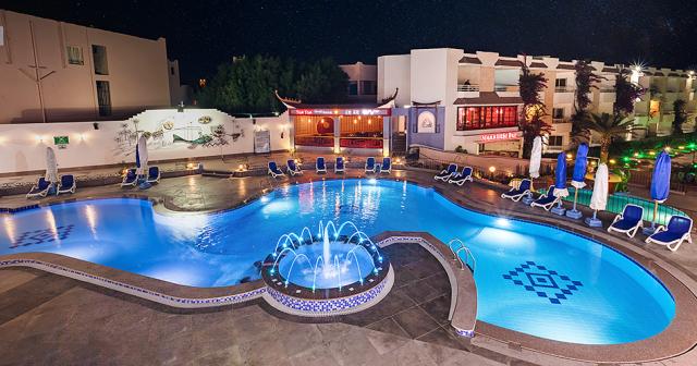 Minamark-Beach-Resort-NIGHT-VIEW-2021