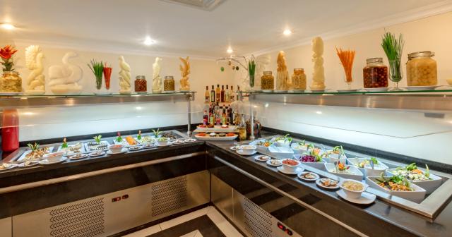 Minamark-Beach-Resort-BUFFET-2025-02