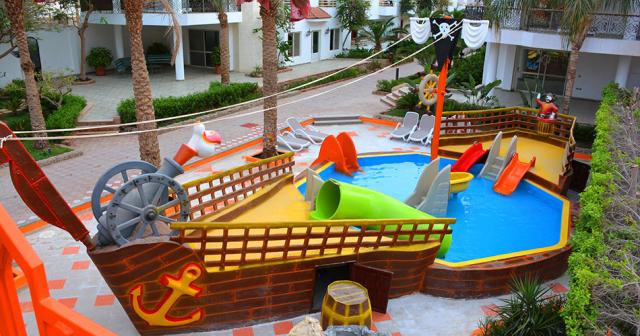 Minamark-Beach-Resort-KIDS-POOL-2021