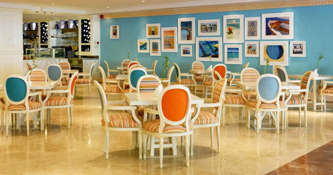 Coral-Beach-CAFE