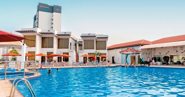 Mirage-Bab-Al-Bahr-Resort-NEW-2022-POOL-01