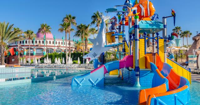 Kamelya-Selin-Club-2024-KIDS-POOL
