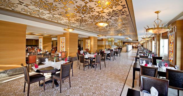 Kamelya-Selin-MAIN-RESTAURANT-2020-01