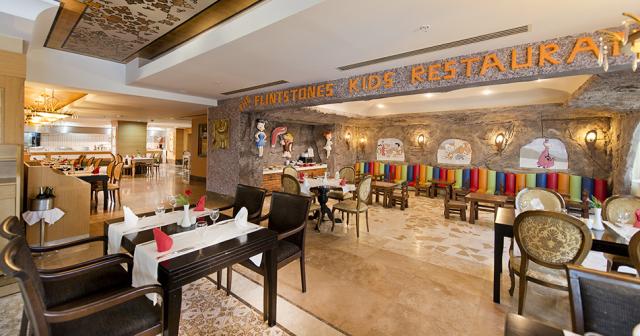 Kamelya-Selin-MAIN-RESTAURANT-2020-02