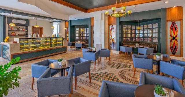 Kamelya-Selin-2024-CAFE-LOUNGE