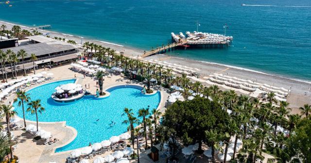 Botanik-Platinum-POOL-2023-02