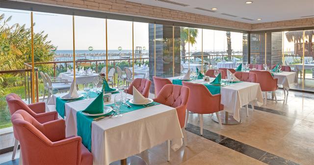 Sherwood-Dreams-Resort-2024-RESTAURANT-02