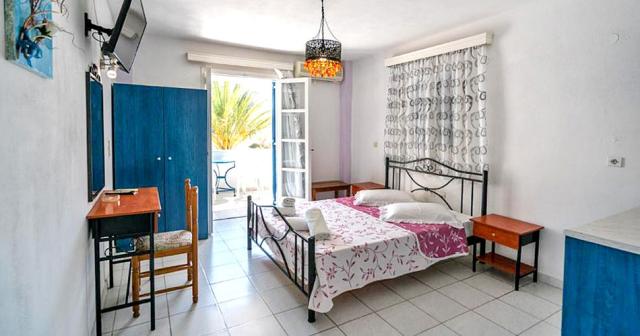 Villa-Limnes-ROOM