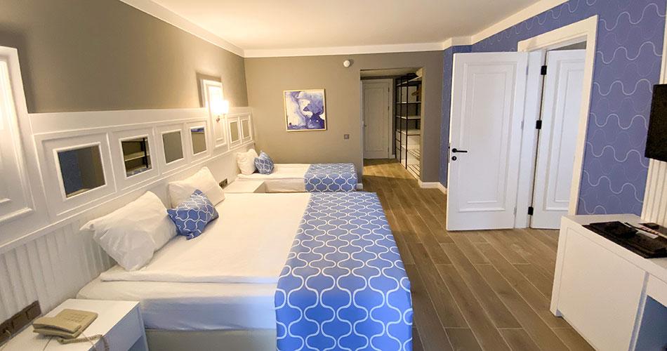 Gypsophila-Club-Marine-FAMILY-ROOM