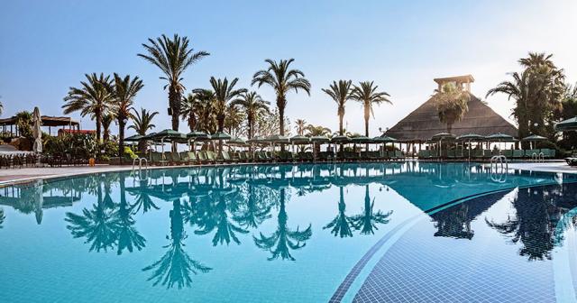 Gypsophila-Club-Marine-POOL