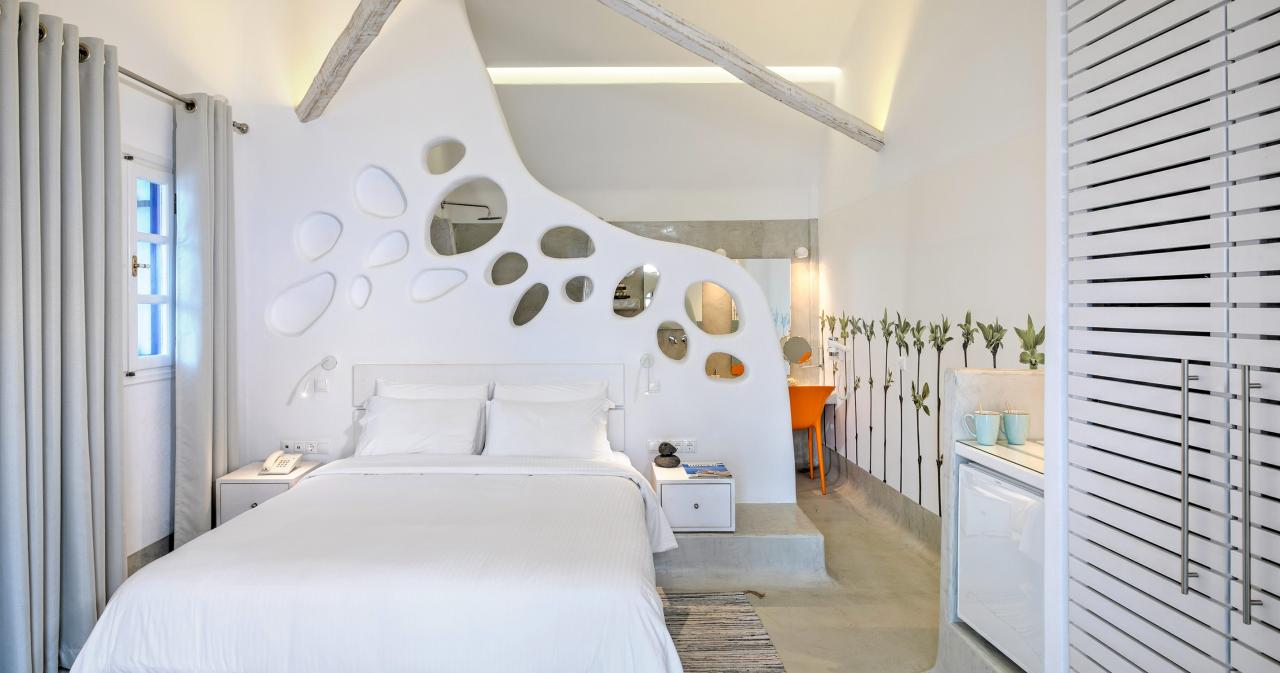 Kouros-Village-2025-ROOM-01