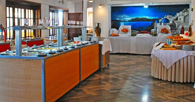 Sirenes-Beach-Resort-BUFFET-AREA-2022