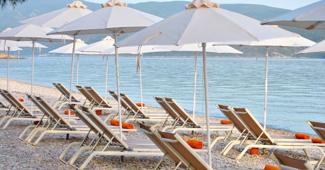 Sirenes-Beach-Resort-BEACH