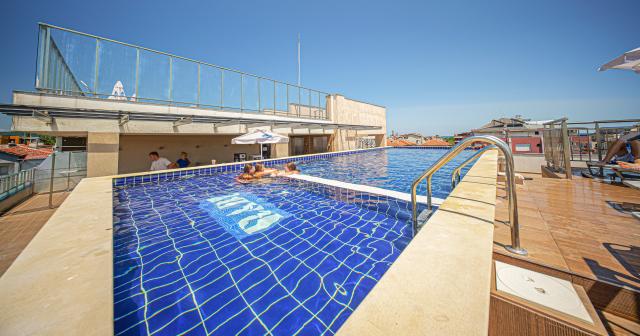 Cinema-Hotel-2024-POOL-01