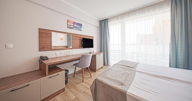 Cinema-Hotel-2024-ROOM-02