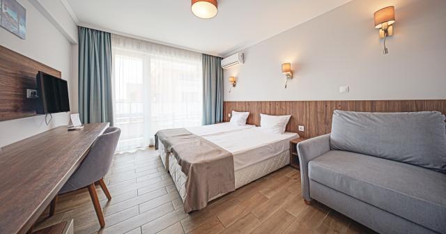 Cinema-Hotel-2024-ROOM-03