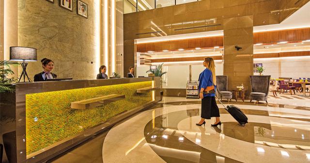Golden-Tulip-Media-City-RECEPTION