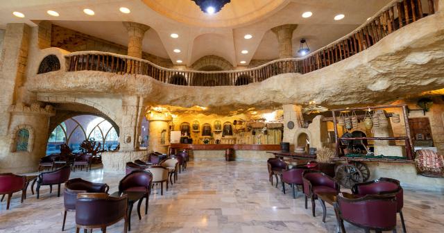Lella-Baya-BAR-2025-01