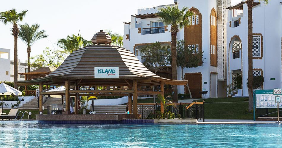 Sunrise-Remal-Resort-POOL-BAR-02
