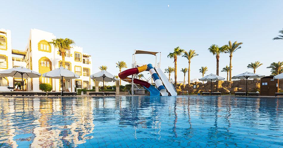 Sunrise-Remal-Resort-POOL