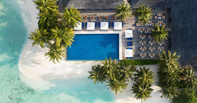 Vilamendhoo-Island-Resort-a-Spa-OVERVIEW-05