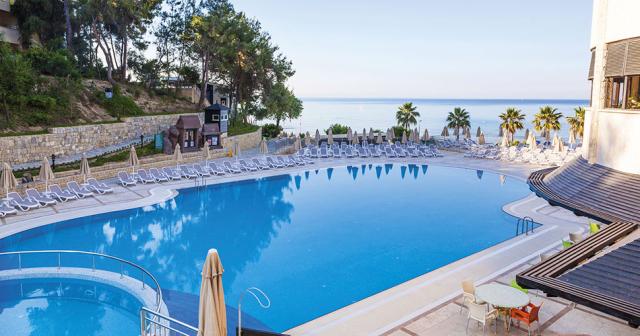 Melas-Holiday-Village-POOL-04