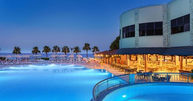 Melas-Holiday-Village-POOL