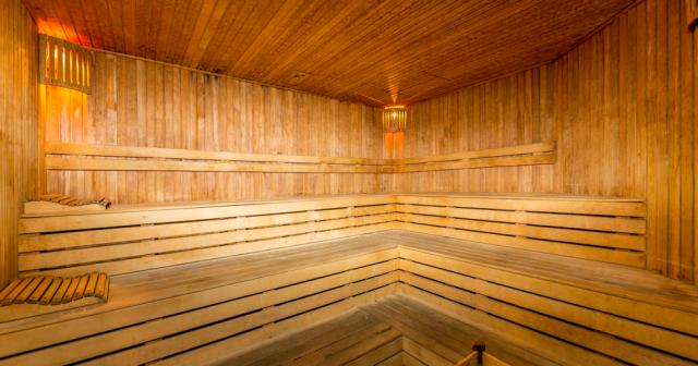 Vonresort-golden-coast-SAUNA