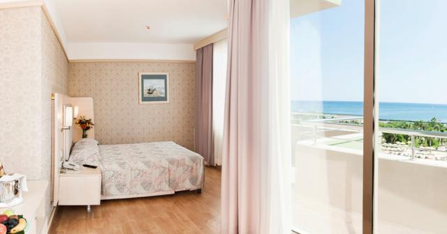 Vonresort-golden-coast-VIP-ROOM