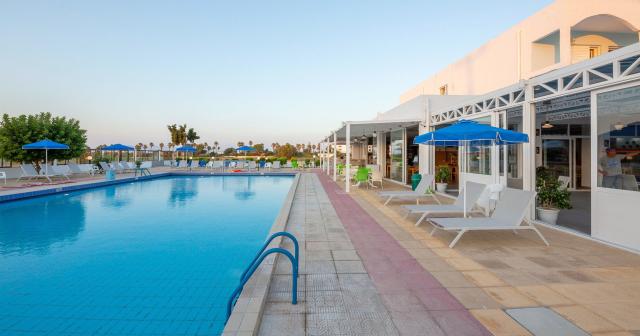 Tropical-Sol-2025-POOL-02