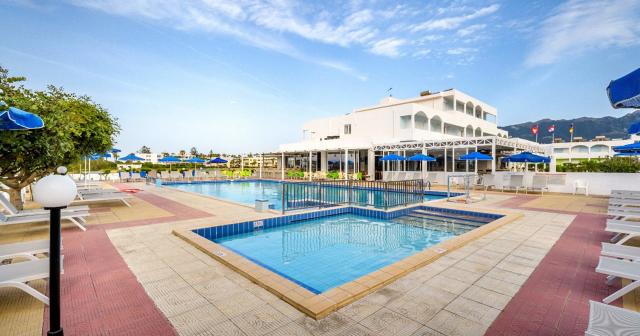 Tropical-Sol-2025-POOL-03