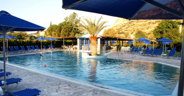 Elea-Terra-POOL