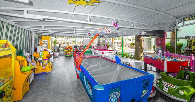 Vonresort-Golden-Beach-GAME-CENTER