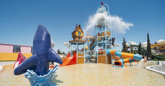 Selectum-Family-Resort-Side-KIDS-POOL-2022-02