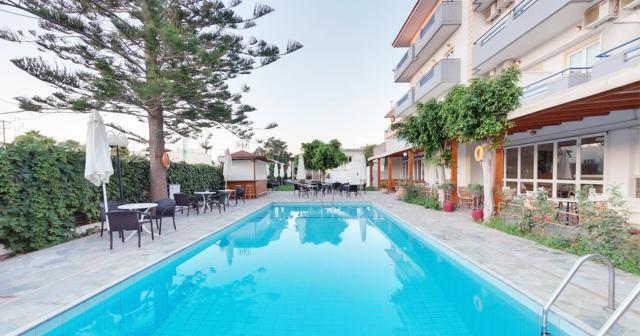 Marirena-2025-POOL-02