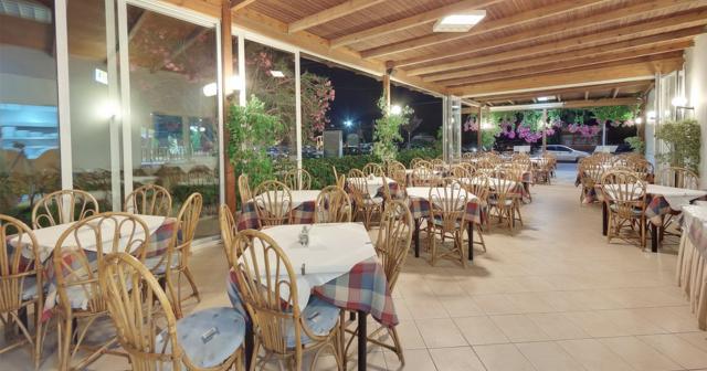Marirena-2025-RESTAURANT-01