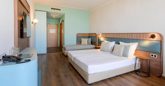 Kristal-ROOM-Triple-2025