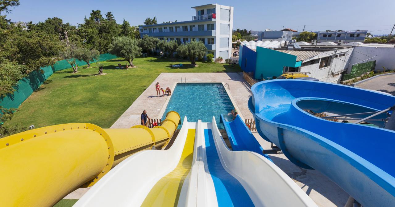 Evi-WATERSLIDES-2025-02