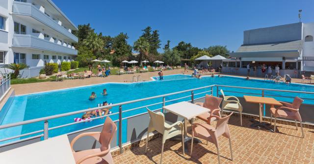 Evi-POOL-2025-02
