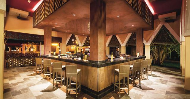 Riu-Cabo-Verde-BAR-02