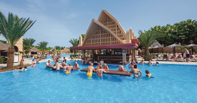 Riu-Funana-POOL-BAR