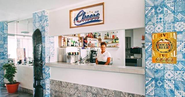 Halos-Casa-Resort-BAR-01