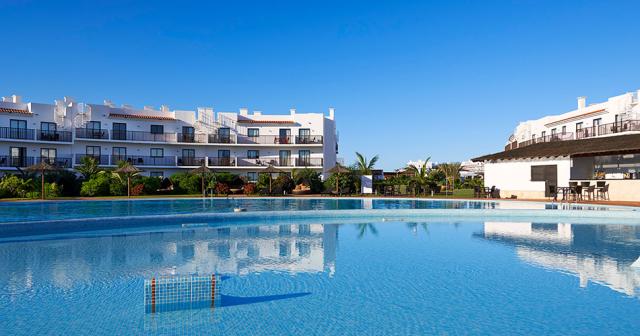 Melia-Dunas-POOL-04