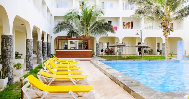 Ouril-Pontao-POOL-02